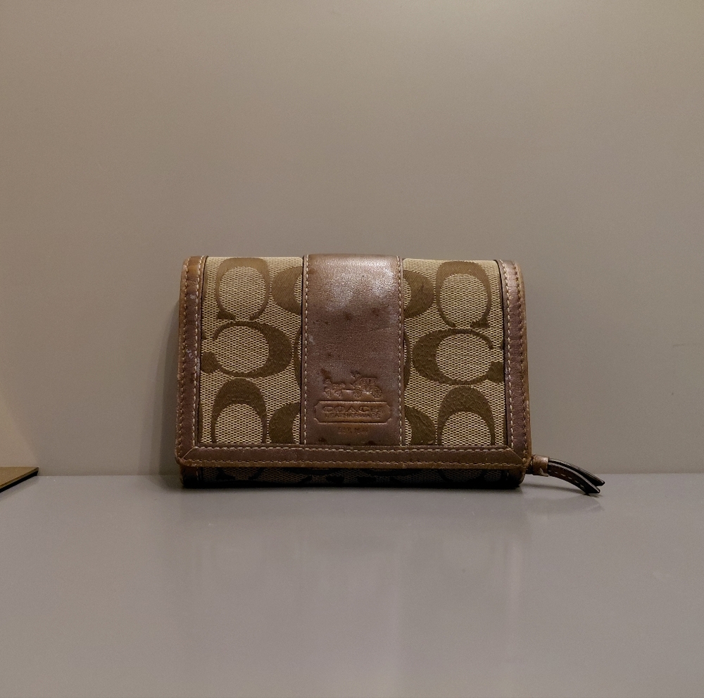 Coach Tan and Brown Signature Wallet